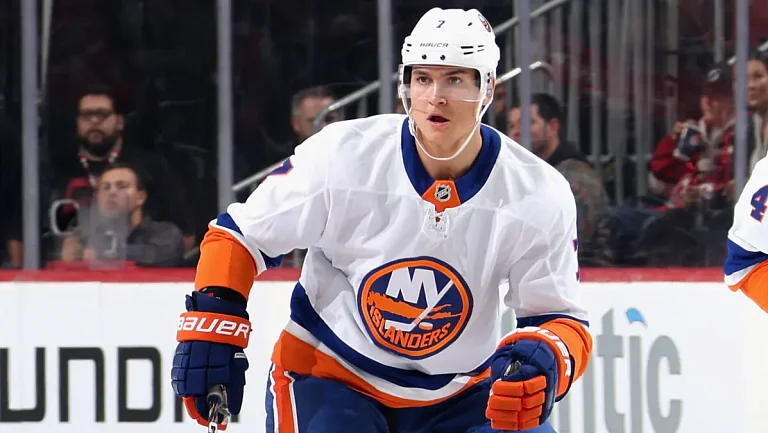 Тренер из НХЛ назвал сильные качества российского форварда Цыплакова