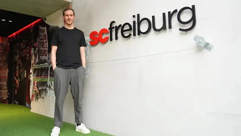 Юлиан Шустер получил награду тренера года