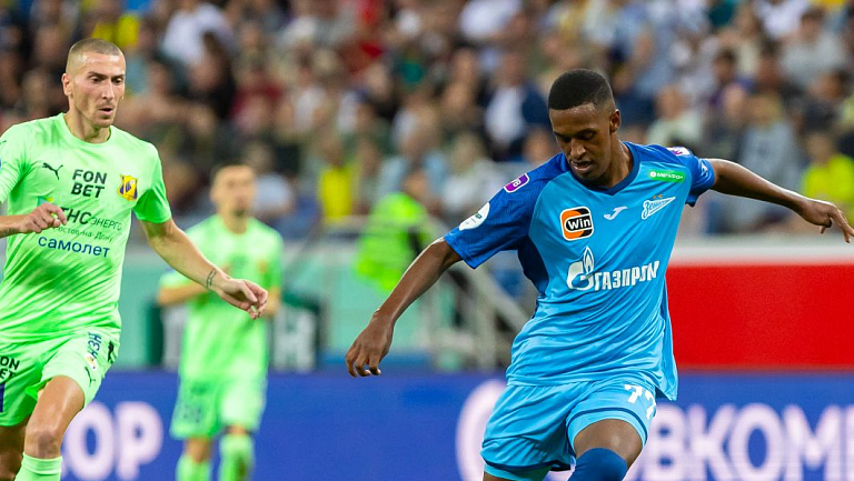 Два бразильских клуба интересуются защитником «Зенита» Ренаном