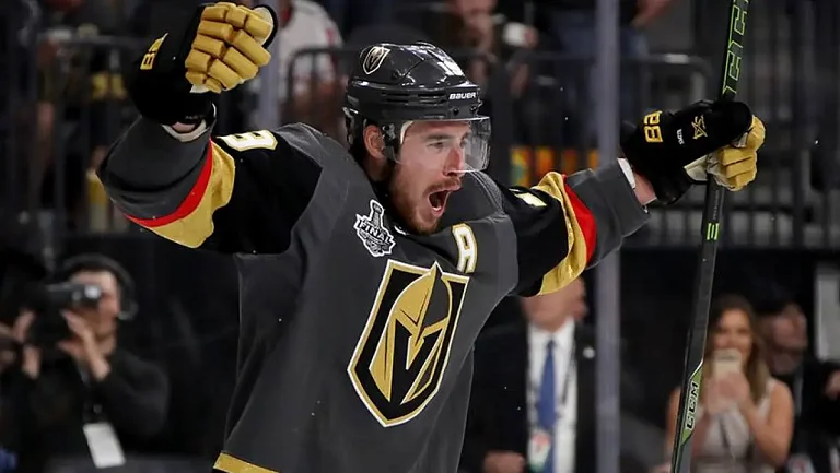 Райлли Смит поделился мнением о возвращении в «Вегас»