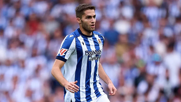 В «Реал Сосьедад» сообщили, когда Захарян вернётся на поле