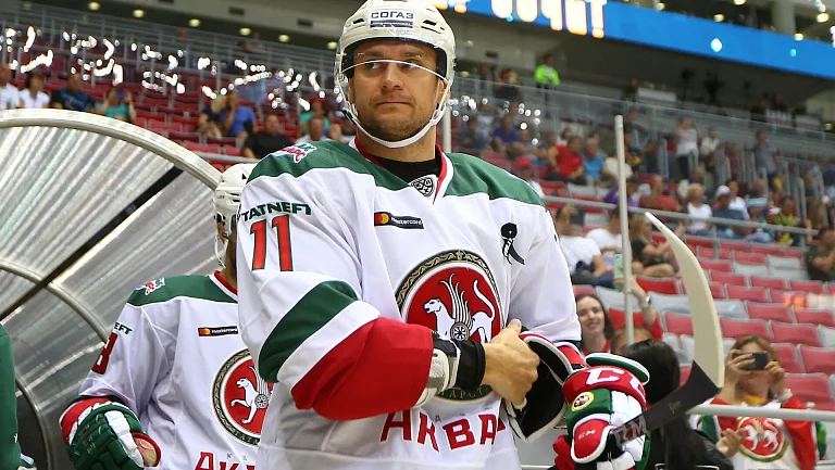 Форвард «Ак Барса» Фисенко высказался о завершении карьеры в конце сезона КХЛ