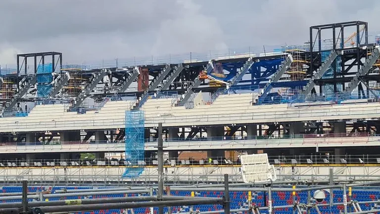 «Барселона» продолжает работы на стадионе «Spotify Камп Ноу»