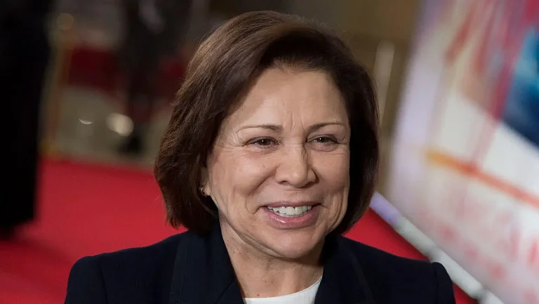 Роднина нашла неожиданное объяснение возвращению Трусовой и Валиевой на лед