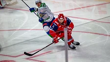 Сумеет ли Локомотив одолеть Салават в упорной борьбе?