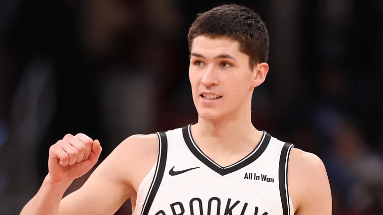 «Бруклин» победил «Чикаго», Дёмин набрал 5 очков