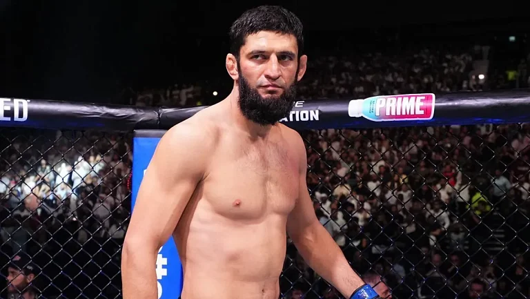 Тилл: «Ислам Махачев — единственный соперник для Чимаева в UFC»