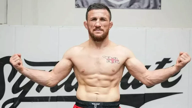 Двалишвили ответил Петру Яну на угрозу нокаута: «Я покажу, кто тут батя!»