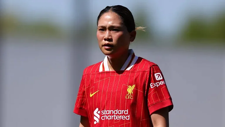 «Ливерпуль» подписал контракт с Фукой Нагано