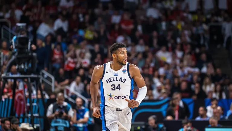 Никос Зисис: «Яннис стал настоящим лидером сборной Греции»