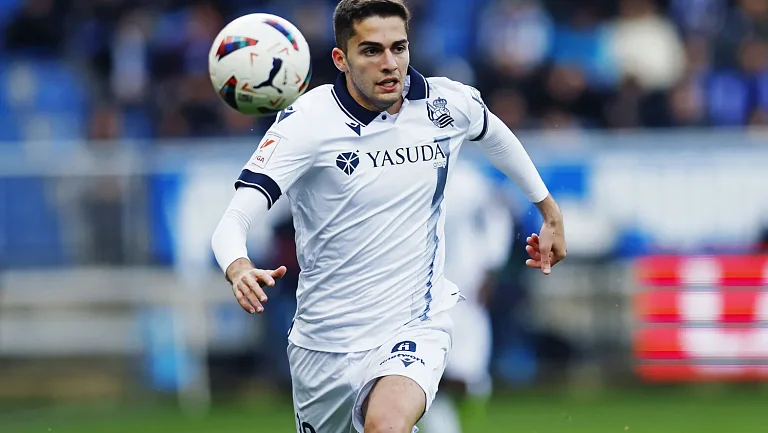 Арсен Захарян не попал в окончательный состав сборной России на ноябрь