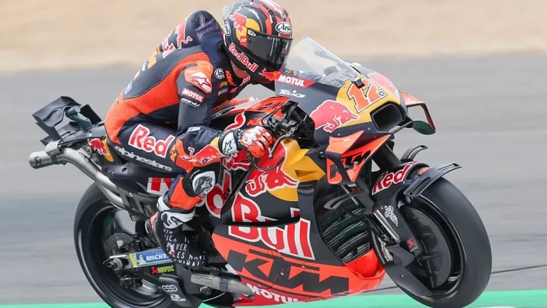 Виньялес и Чантра возвращаются на Гран-при Каталонии