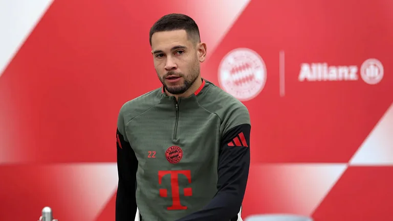 «Бавария» отложила решение по будущему Рафаэла Геррейру