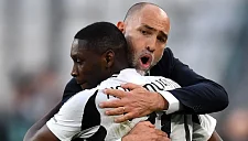 Коло Муани против Влаховича: борьба за роль главного нападающего в Юве