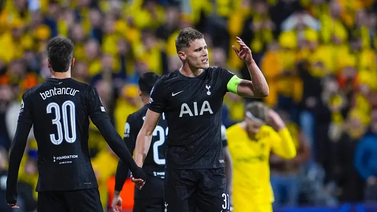 «Тоттенхэм» готовит состав на матч с «Лидсом» без семи игроков