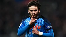 «Барселона» может подписать Хвичу Кварацхелию