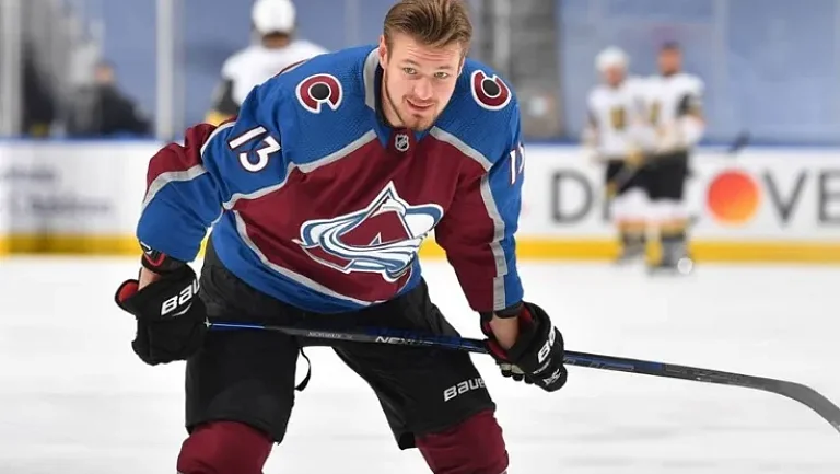 «Колорадо» Валерия Ничушкина на выезде обыграл «Баффало» со счетом 3-1