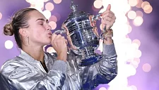 Соболенко с трофеем: белоруска получила награду за победу на US Open-2025