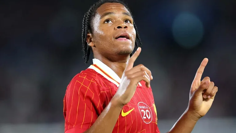 Доуман и Нгумоа могут попасть в трудности с регистрацией в Лиге чемпионов