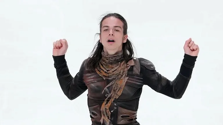 Пётр Гуменник обновил рекорд за короткую программу на международном турнире