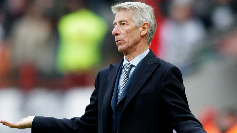 Непомнящий назвал ФК «Краснодар» фаворитом в матче с «Локомотивом»