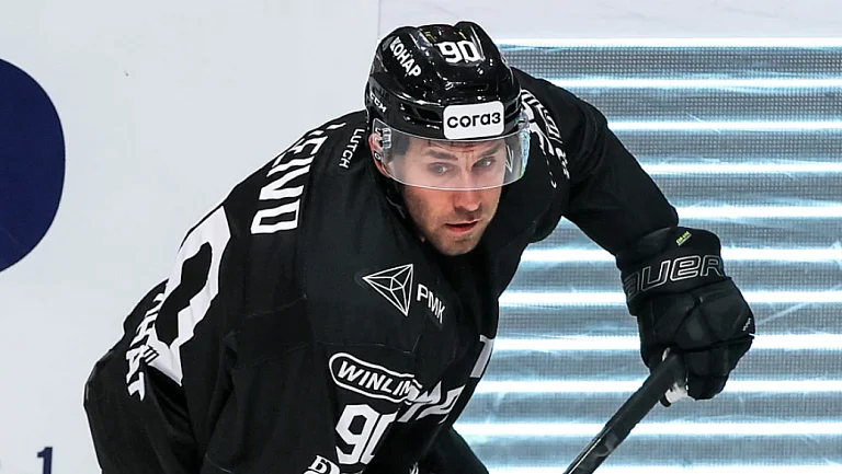 Глотов прокомментировал переход Джоша Ливо в «Трактор»