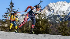 Норвежские биатлонисты взяли золото в эстафете на этапе Кубка мира в Оберхофе