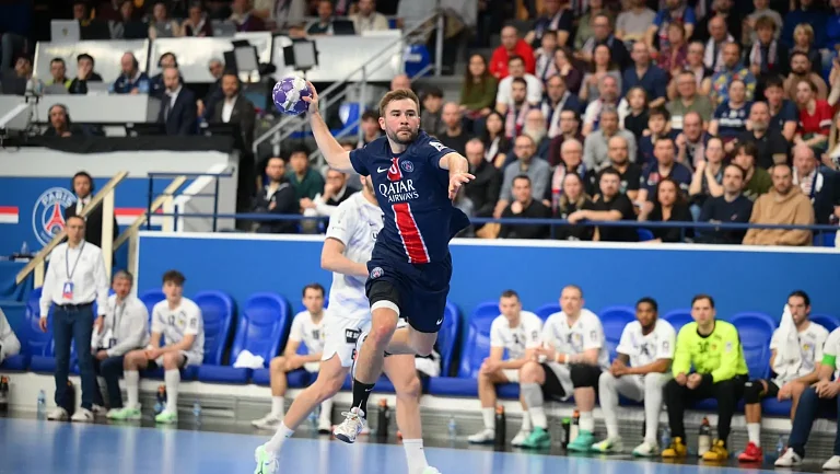 ПСЖ обыграл «Сен-Рафаэль» в чемпионате Франции по гандболу