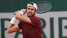 Карен Хачанов сравнял счёт в матче третьего круга с Томми Полом