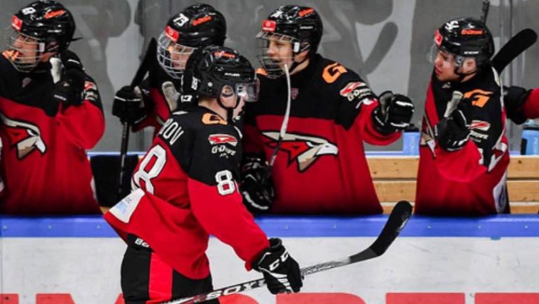 «Омские ястребы» обыграли «Белых медведей»