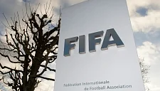 Экс-футболист сборной СССР заявил, что ФИФА и УЕФА дискредитируют Россию