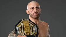 Чемпион UFC Алекс Волкановски назвал фаворита боя Гейджи — Пимблетт