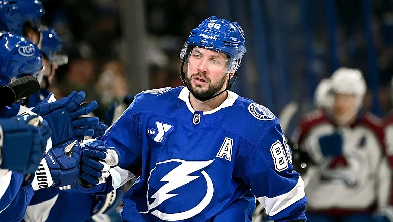 Никита Кучеров сделал рекордную голевую передачу в этом сезоне НХЛ