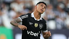 Защитник Давид Рикардо отправился в Москву для подписания контракта