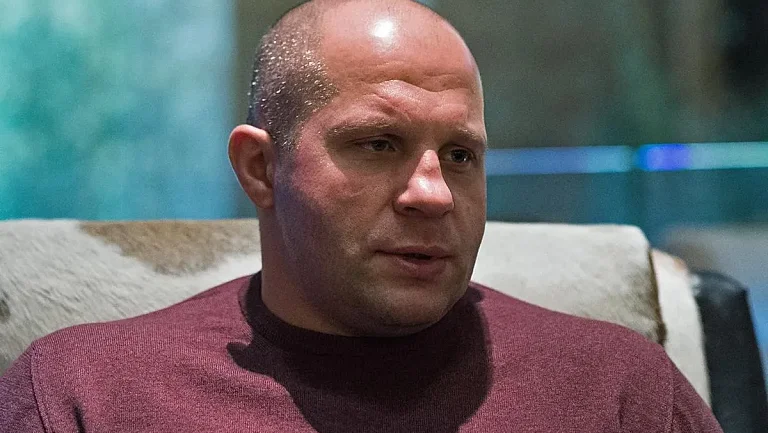 Емельяненко призвал Махачева «наказать болтливого» Делла Маддалену на UFC 322