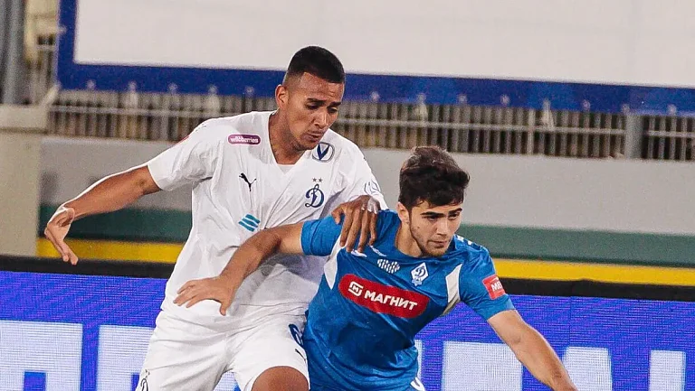 Московское «Динамо» разгромило махачкалинское со счётом 3:0  в 16-м туре РПЛ