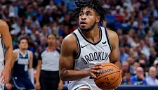 Кэм Томас рассматривает два варианта контракта с «Бруклином»