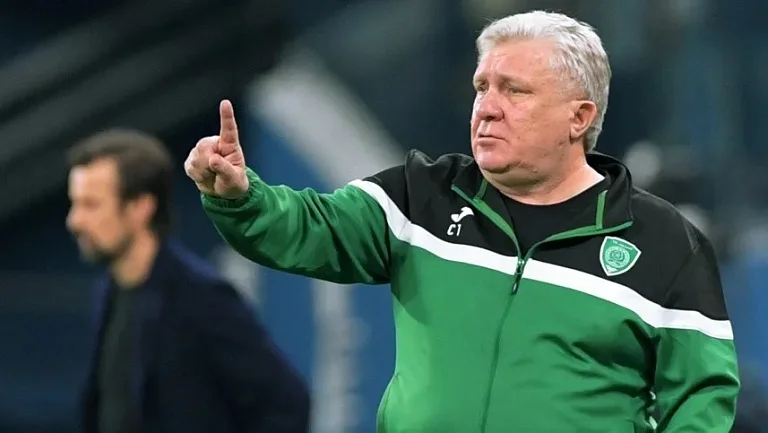 Ташуев раскритиковал эксперимент Станковича с Ву и Джику в центре обороны