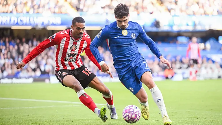 «Сандерленд» дожал «Челси» в драматичной концовке матча АПЛ