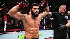 Царукян и ещё три бойца получили бонусы $50 000 на UFC Fight Night 265