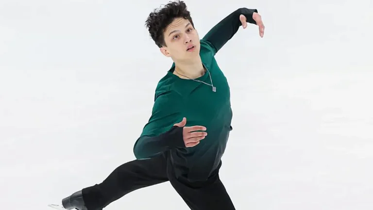 Российский фигурист Попов объяснил, почему хотел выступать за Узбекистан