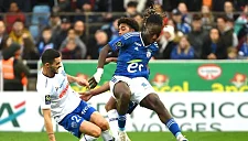 Дукуре исключен из основы после отказа продлевать контракт