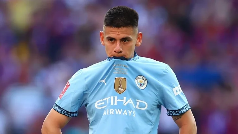 Эчеверри отправится в аренду в «Байер» на сезон