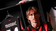 Модрич: «10-й номер в Милане носят великие игроки, Леау — один из них»