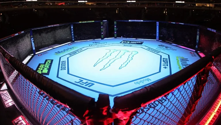 Полный кард UFC 324 с участием Нурмагомедова и Крылова