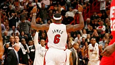 Потенциальный обмен в НБА: Леброн и Бронни Джеймс могут перейти в «Майами»