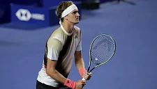 Зверев возмутился медицинским тайм-аутом Алькараса в полуфинале Australian Open