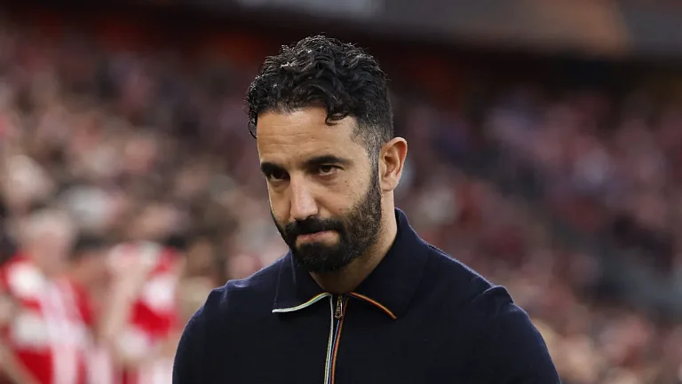 Тренер МЮ Аморим: «Мы вернём себе позиции в АПЛ»