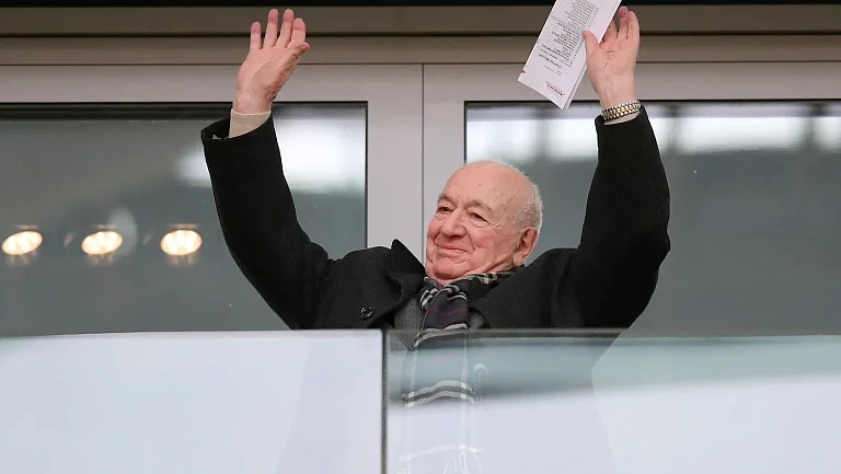 Дегтярев перечислил главные достижения легендарного Симоняна