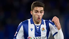 «Динамо» надеется на большее игровое время Захаряна в Испании